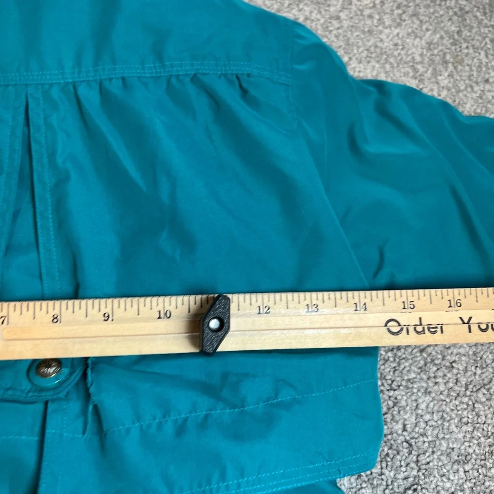 Vintage brand unbranded